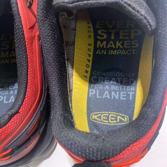 KEEN Dry Venture Men's Hiking Shoes in Red size 12 - Picture 10 of 13